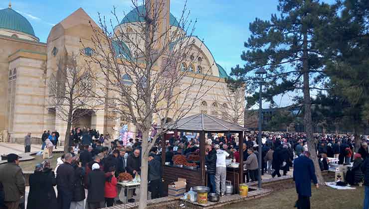 Eti Alüminyum’da geleneksel Kadir gecesi iftar geleneği devam ediyor