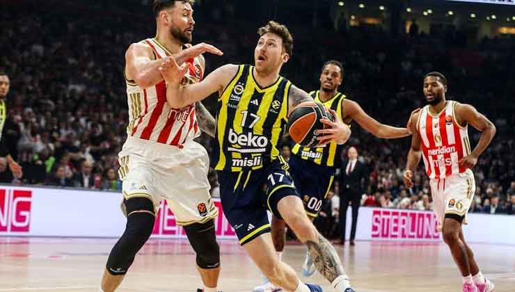 Fenerbahçe erteleme maçına çıkıyor