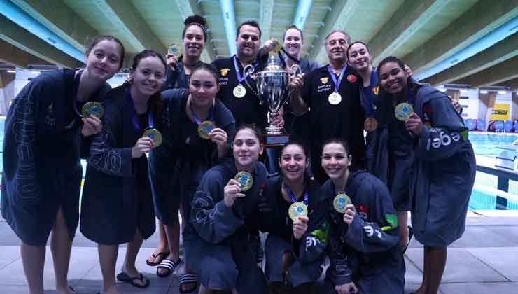 Göztepe’den tarihi şampiyonluk