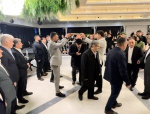 Husumetli aileler iftar sofrasında barıştı