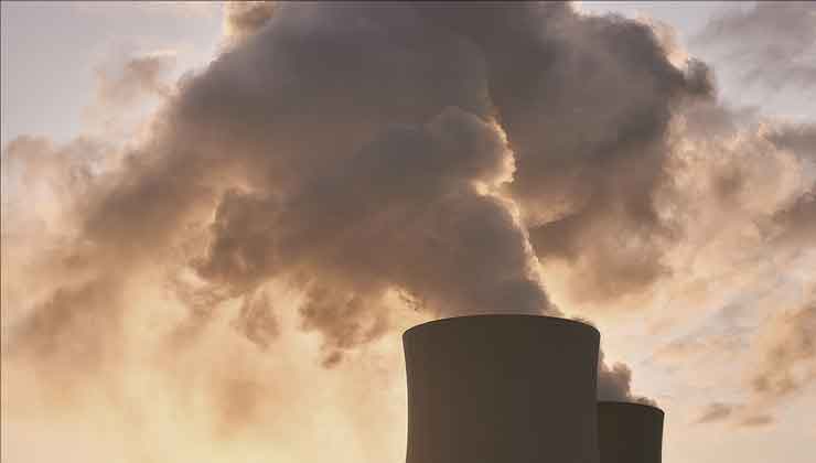 İran basını, BAE’den saldırı ihtimaline karşı bu ülkenin enerji altyapısının potansiyel hedef belirlendiğini yazdı