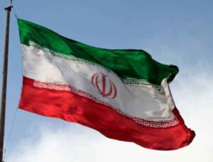 İran: Tahran’la koordinasyon içinde olan gemiler Hürmüz Boğazı’ndan geçebilecek