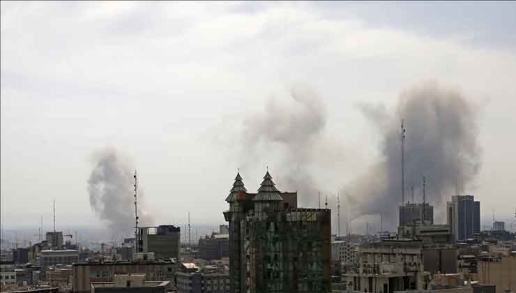 İran’ın başkenti Tahran’da yeni patlamalar meydana geliyor