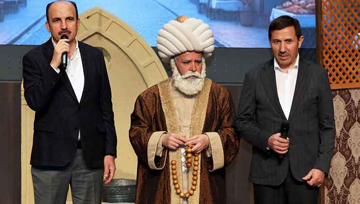 Karatay’da gölge oyunu ve tiyatro etkinliklerine yoğun ilgi