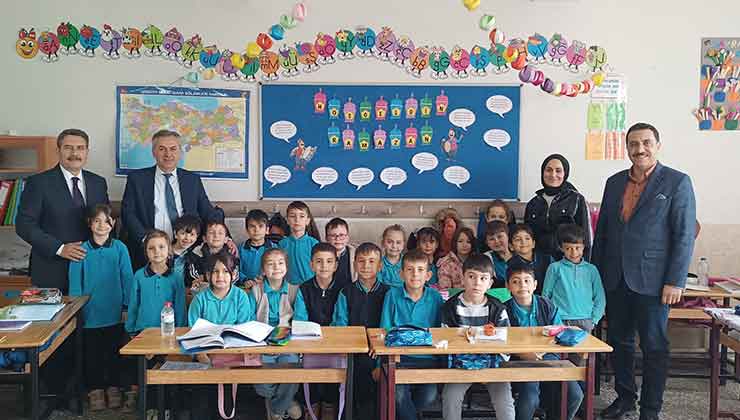 Konya İl Milli Eğitim Müdürü Yiğit, Meram’da okul ziyaretinde bulundu