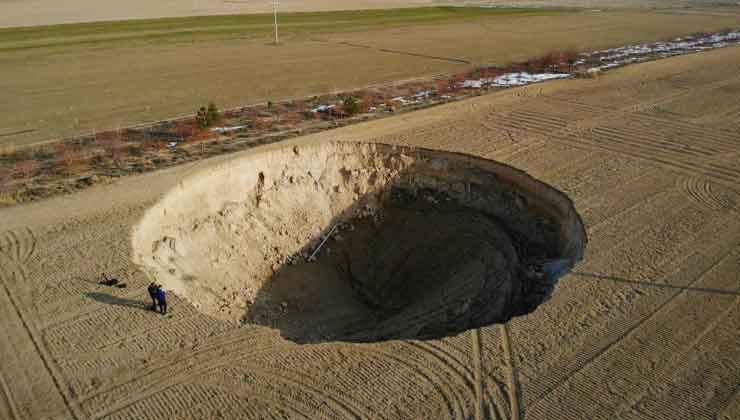 Konya Ovası’nda obruk tehlikesi büyüyor