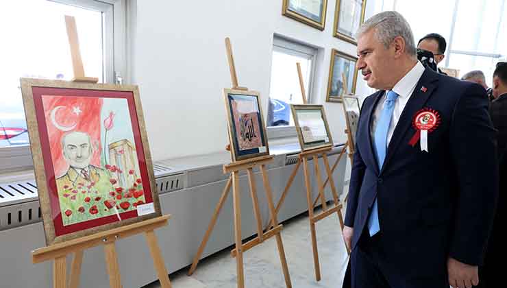 Konya Valisi Akın, 12 Mart etkinliklerine katıldı