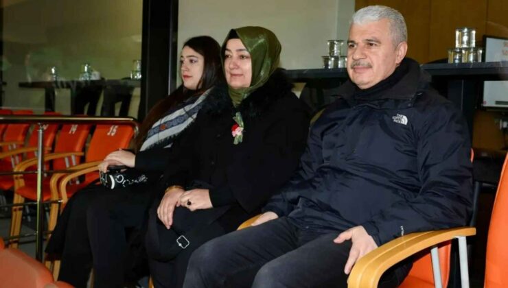 Konya Valisi Akın, Konyaspor’u yalnız bırakmıyor