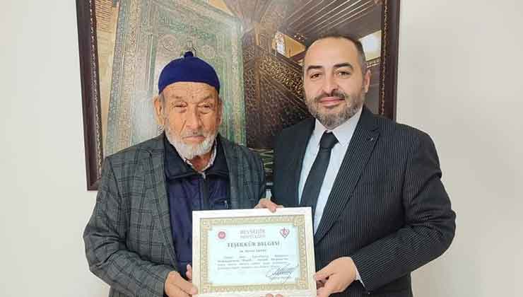 Konya’da 84 yaşındaki hafız il ikincisi oldu