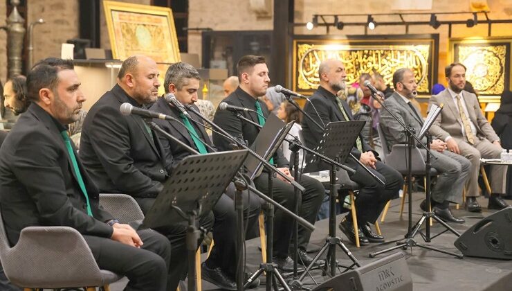 Konya’da Mukaddes Emanetler Sergisi’nde Kadir Gecesi bereketi