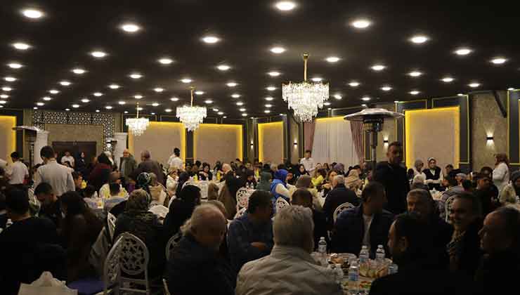 Konya’da öksüz ve yetim çocuklar iftarda buluştu