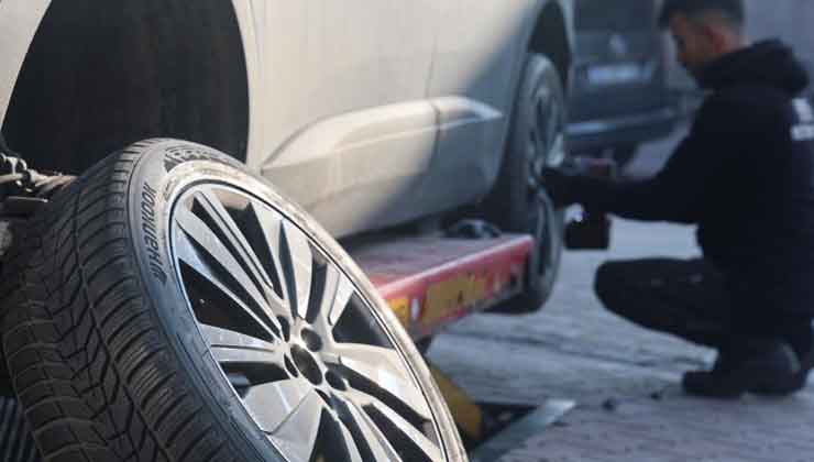 Konyalılar lastiğinize dikkat: Yağmurda kaymanın sebebi bu olabilir!