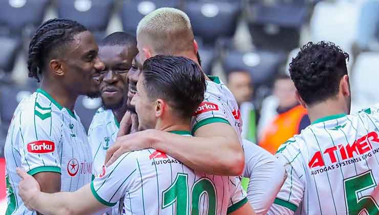 Konyaspor, deplasmanda 7 maç sonra güldü