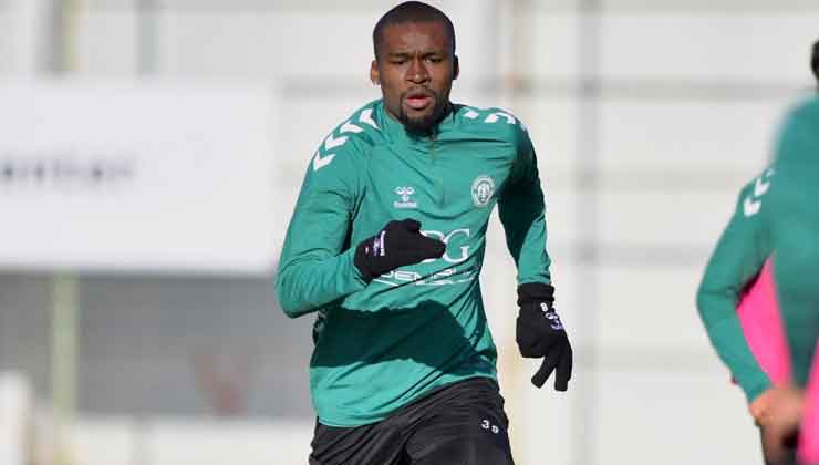 Konyaspor’da stoperde kim oynayacak?