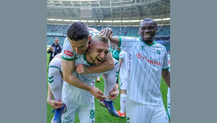 Konyaspor’dan görderme: Çekinerek değil, gülerek!
