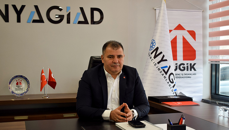 Korkmaz: Küresel fırtınada Türkiye, üretimin ve güvenin limanıdır