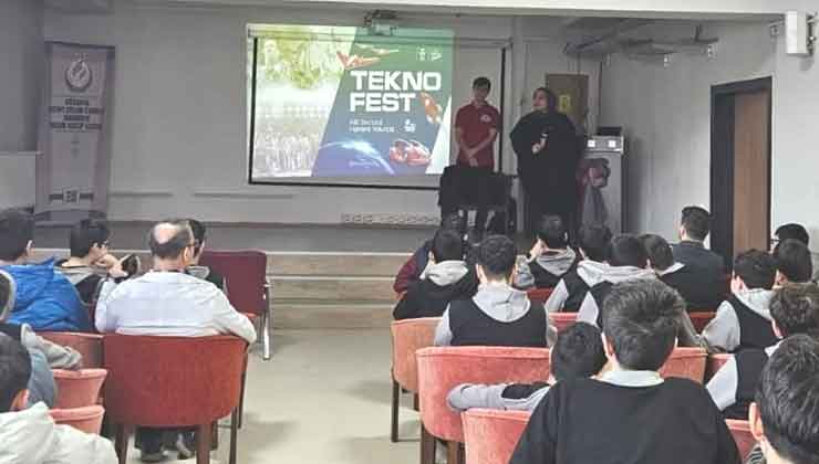 Kütahya Şehit Selim Cansız Anadolu İmam Hatip Lisesi’nde TEKNOFEST heyecanı