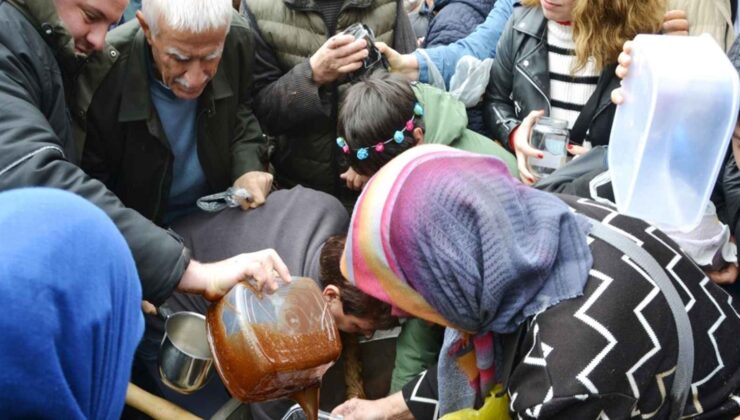 Manisa’da mesir karma töreninde izdiham