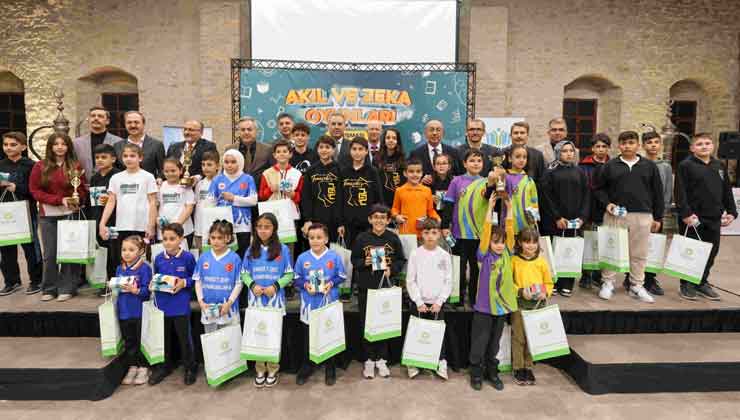 MEGA Akıl Zeka Oyunları finali nefes kesti