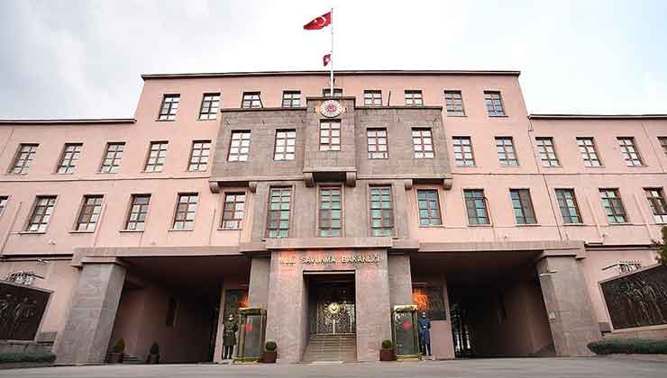 MSB: 6 F-16 savaş uçağı ve hava savunma sistemleri KKTC’ye konuşlandırıldı