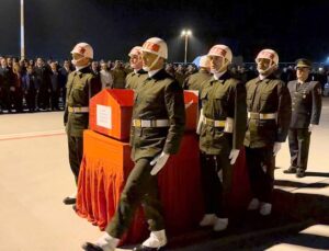 Şehitler memleketlerine gönderiliyor