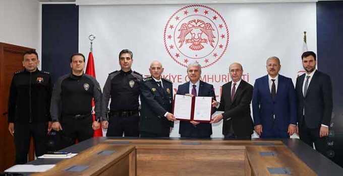 Selçuklu’da park güvenliğini artıracak protokol imzalandı