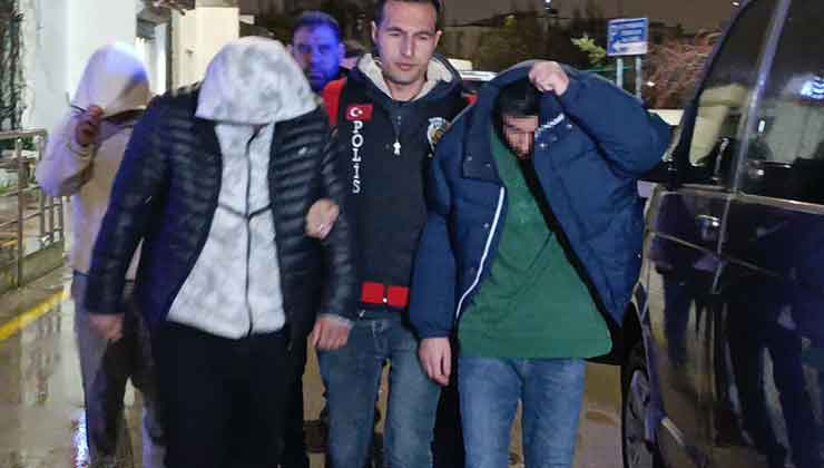 Sigara tartışmasında kardeşlerden 1’ini öldürüp, 2’sini yaralayan 5 şüpheli tutuklandı