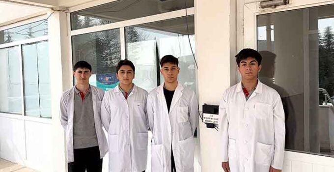 Tokat’ta yerli parmak izi sistemiyle sınıf yoklaması dijital ortama taşındı