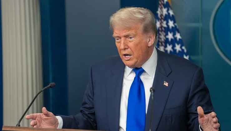 Trump: İran Hürmüz Boğazı’nı kapatırsa ABD 20 kat daha sert karşılık verecek