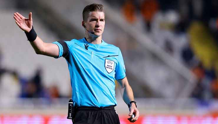 Türkiye-Romanya maçına Fransız hakem