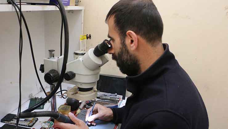 Yüksek voltajlı şarj aletleri telefonlara zarar veriyor